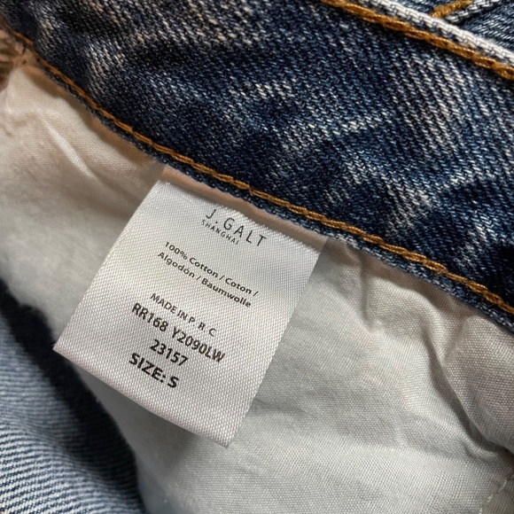 Low Rise Flare Jeans - Picture 4 of 4